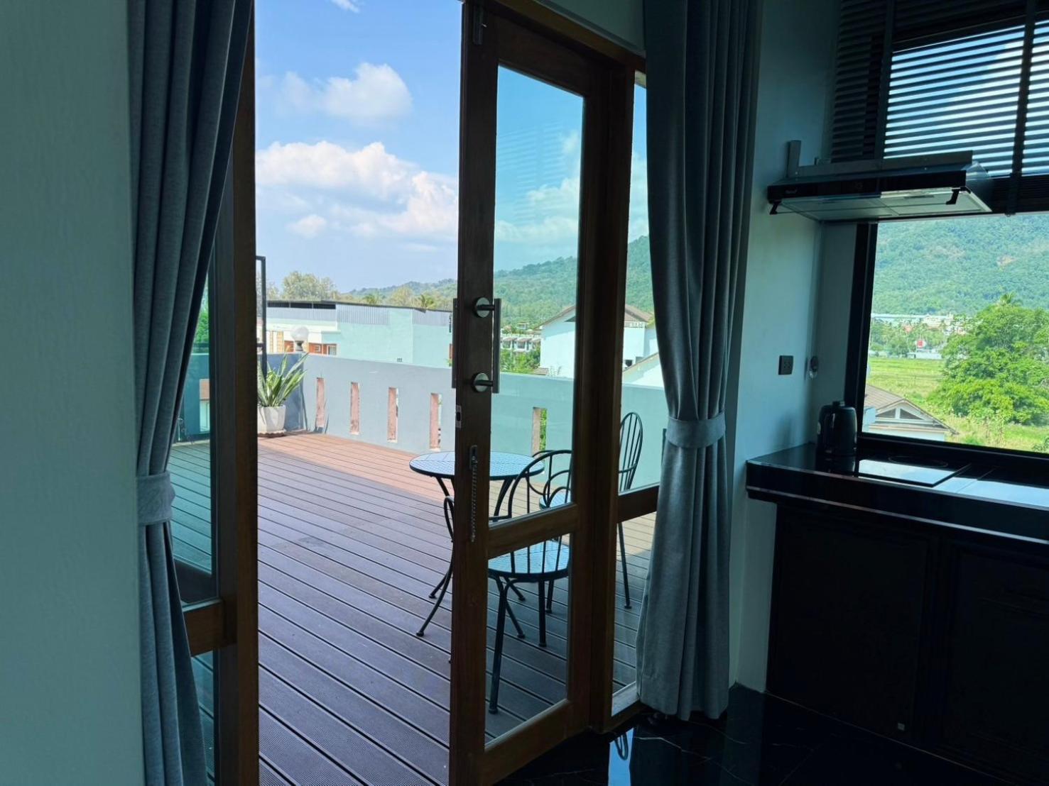 Ice Kamala Beach Hotel Экстерьер фото